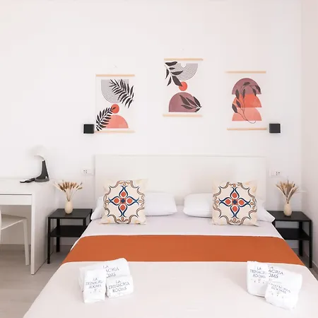 La Trinacria Bed&Breakfast-3